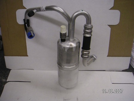 Accumulator w/ Hose Assembly - 08-10891