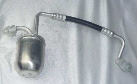 Receiver Drier w/ Hose Assembly - 08-10897